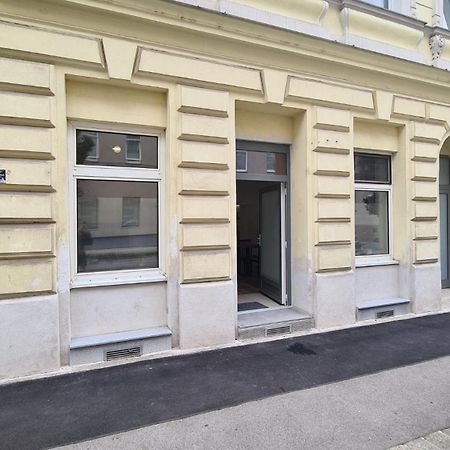City Apartment Mit Direktzugang Vienna Esterno foto