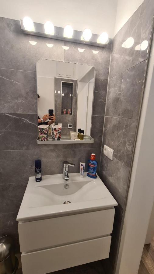 City Apartment Mit Direktzugang Vienna Esterno foto