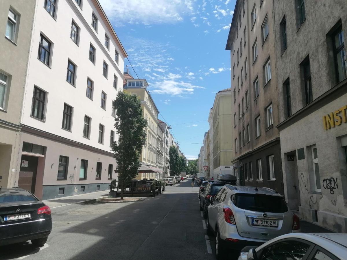 City Apartment Mit Direktzugang Vienna Esterno foto