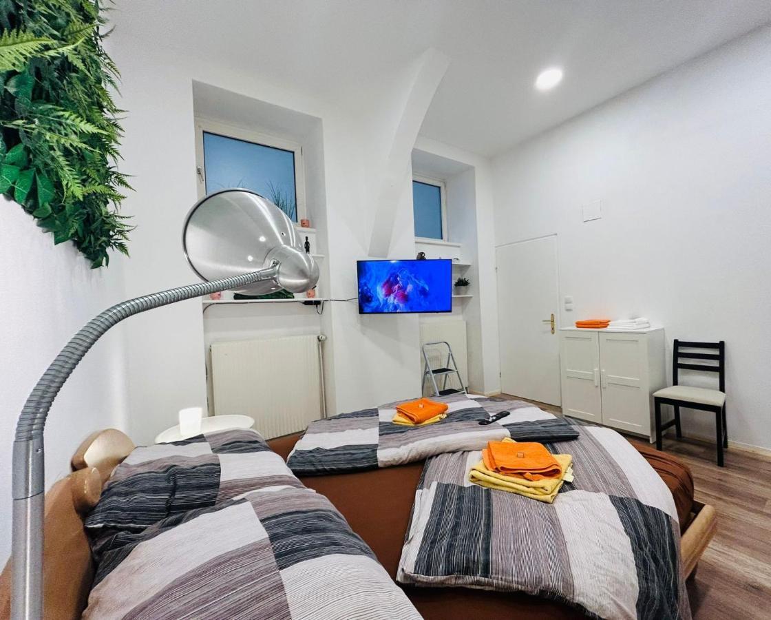 City Apartment Mit Direktzugang Vienna Esterno foto